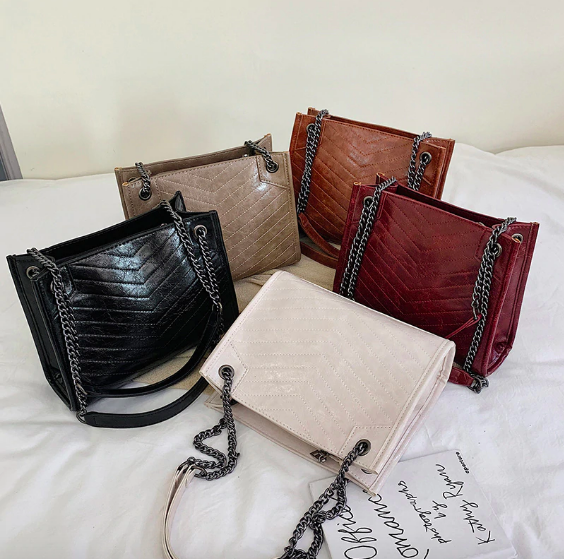 Sac à main femme Trocadéro cuir chaîne metal