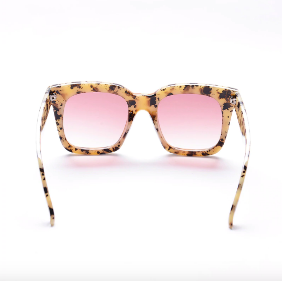 Lunettes de soleil femme carrées léopard