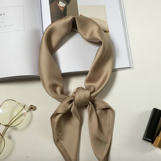 Foulard en soie femme marron 1