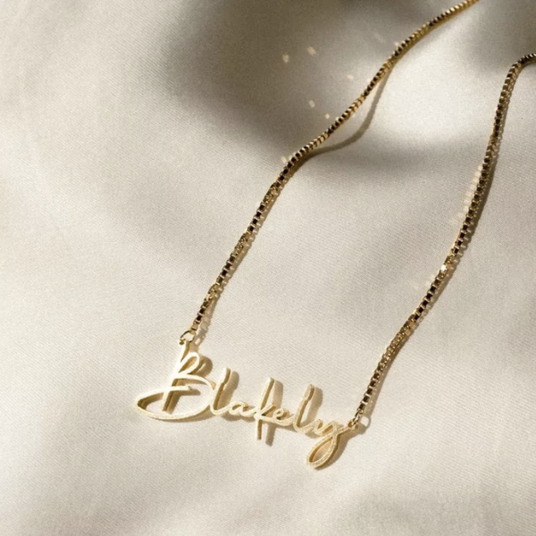 collier personnalisé prénom plaqué or acier inoxydable