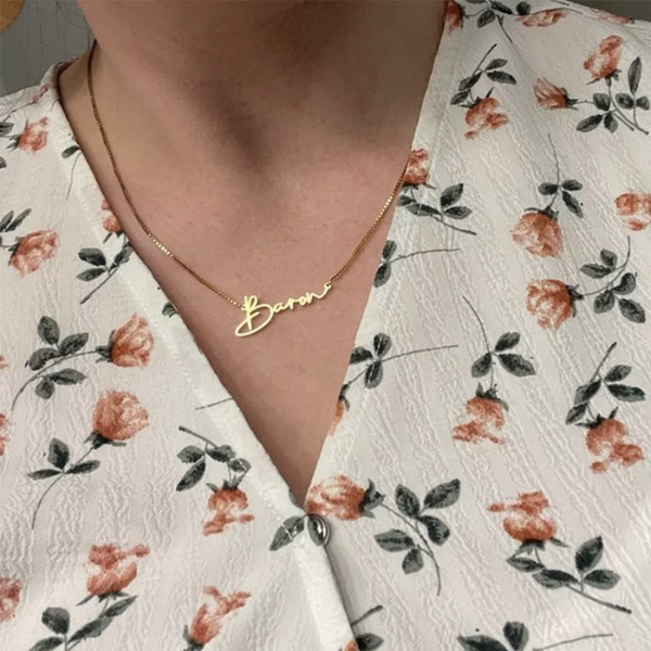 collier personnalisé prénom plaqué or bijou personnalisable