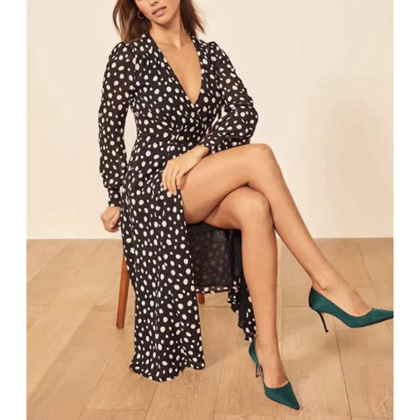 robe longue noire à pois portefeuille femme automne hiver 2022 2023