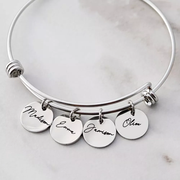 bracelet breloque jonc argent avec gravure nom personnalisable