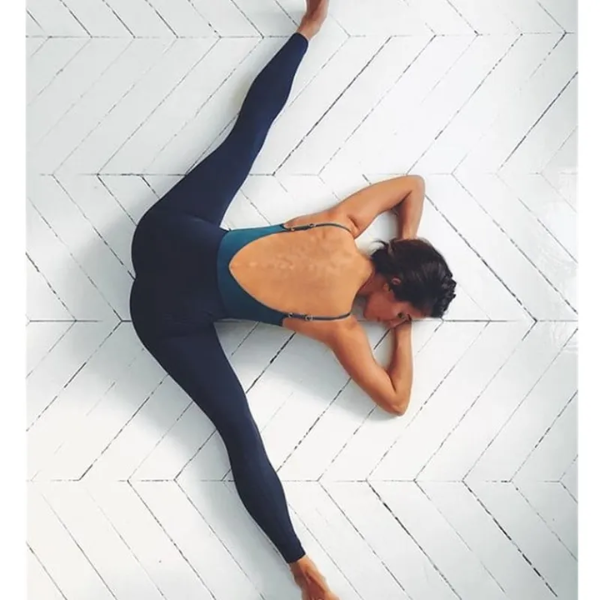 combinaison danse barre à terre dos nu bretelles