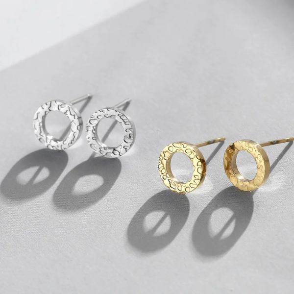 petites boucles doreilles minimalistes acier inoxydable