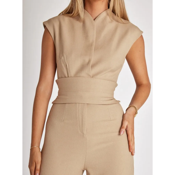 combinaison dété beige élégante femme