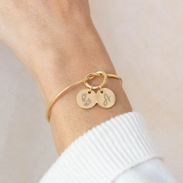 bracelet breloque personnalisé plaqué or naissance