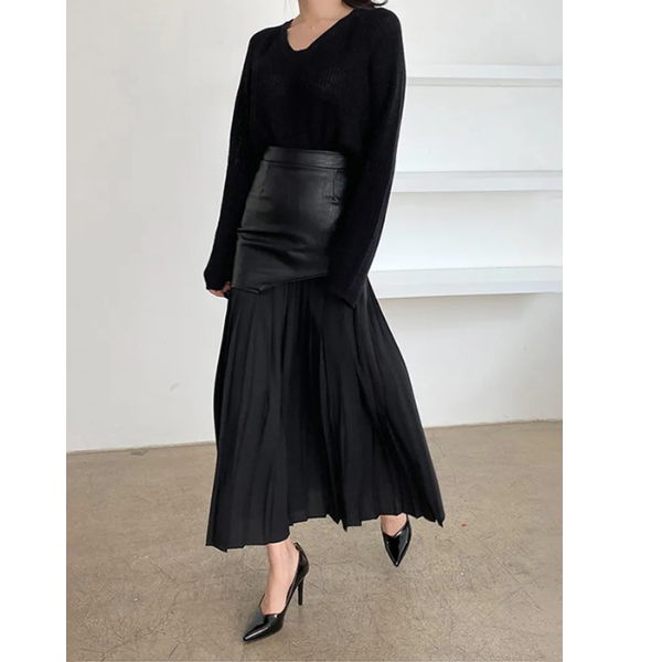 jupe longue plissée en cuir noir