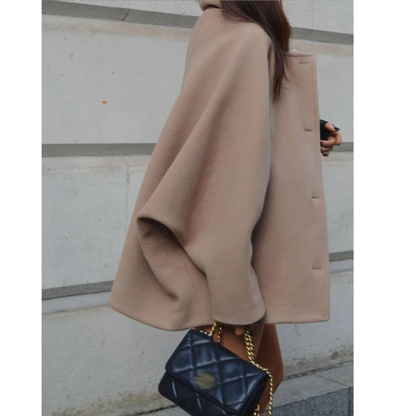 manteau court en laine femme chic
