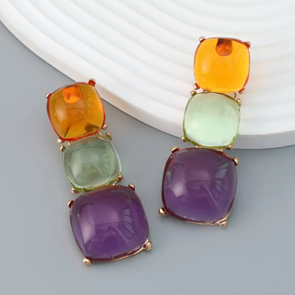 boucles doreilles transparentes multicolore