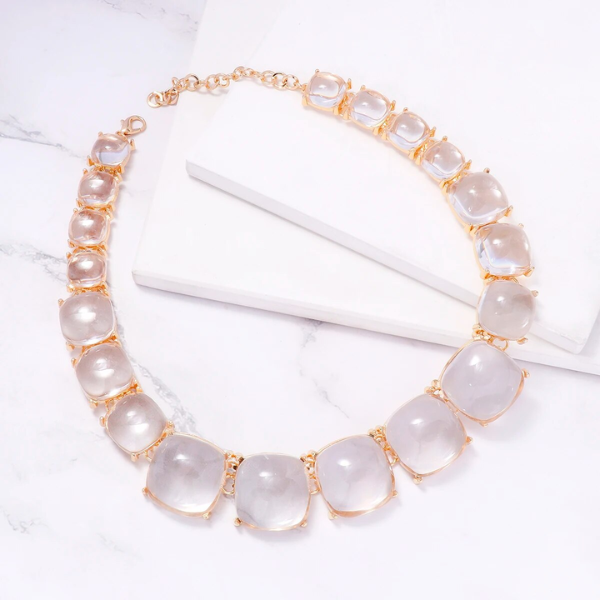 collier transparent doré