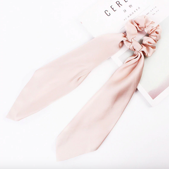 Foulard chouchou élastique accessoire cheveu bohème femme rose pâle