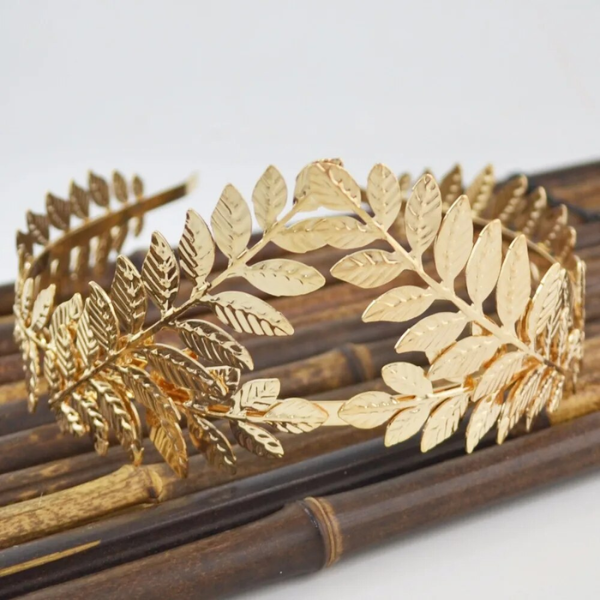 couronne diadème feuilles dorées