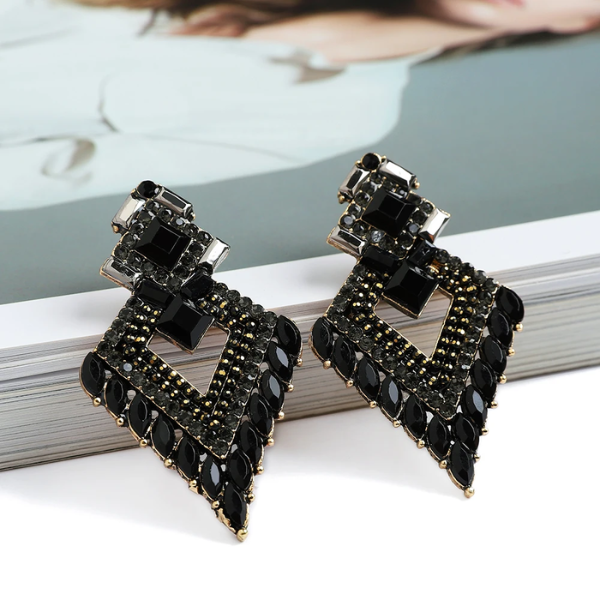 boucles doreilles noires