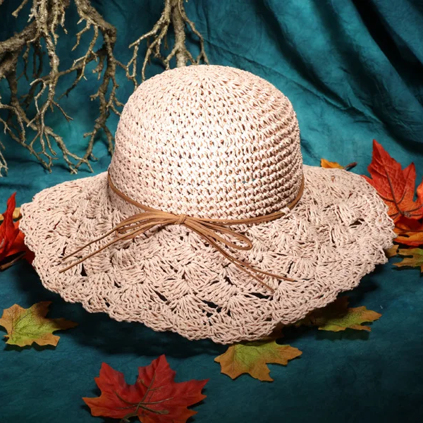 chapeau de paille rose