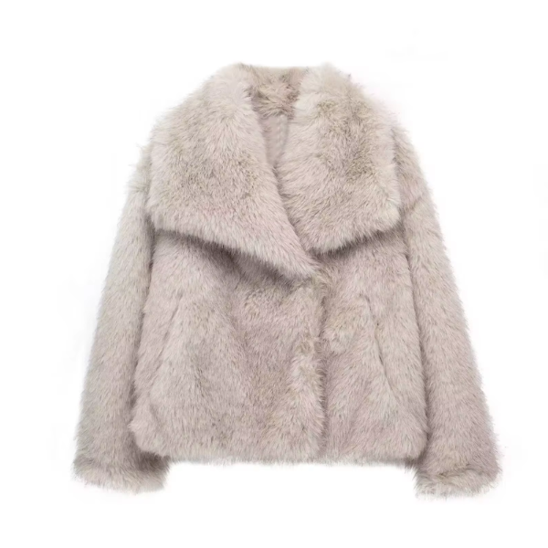 manteau fausse fourrure blanc cassé