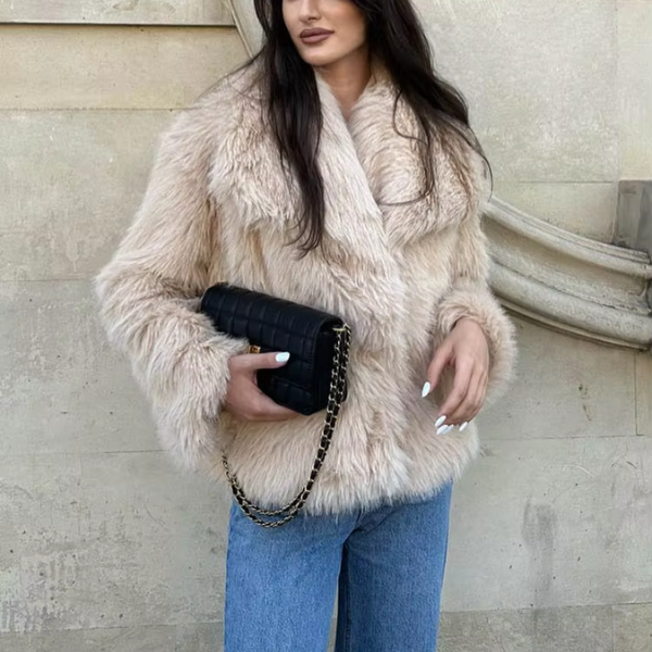 veste courte fausse fourrure