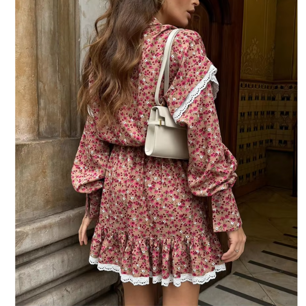 robe courte imprimée fleurie