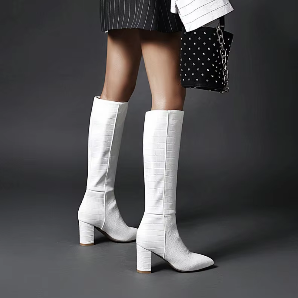 Bottes à talons croco blanches