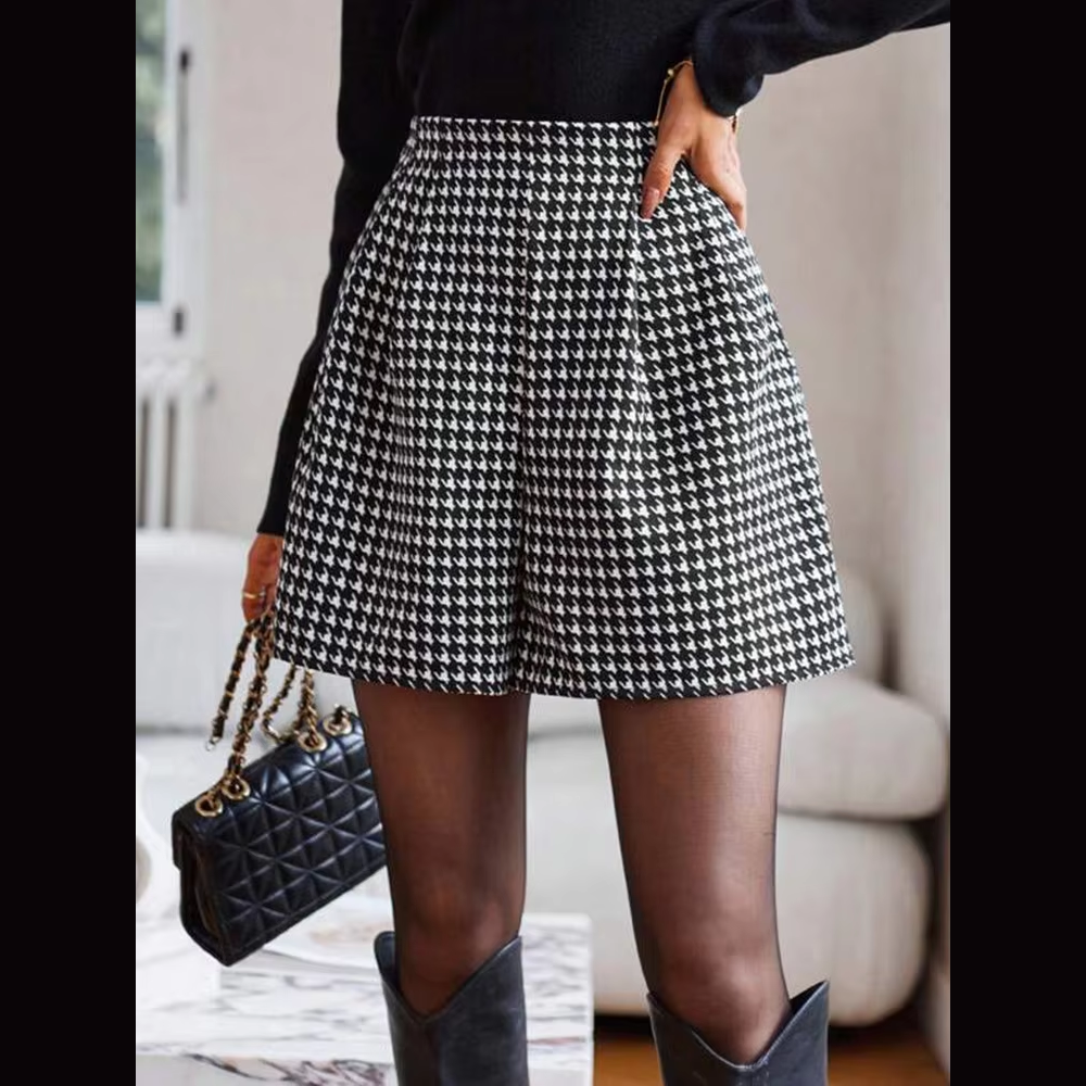 Short en tweed vichy noir et blanc