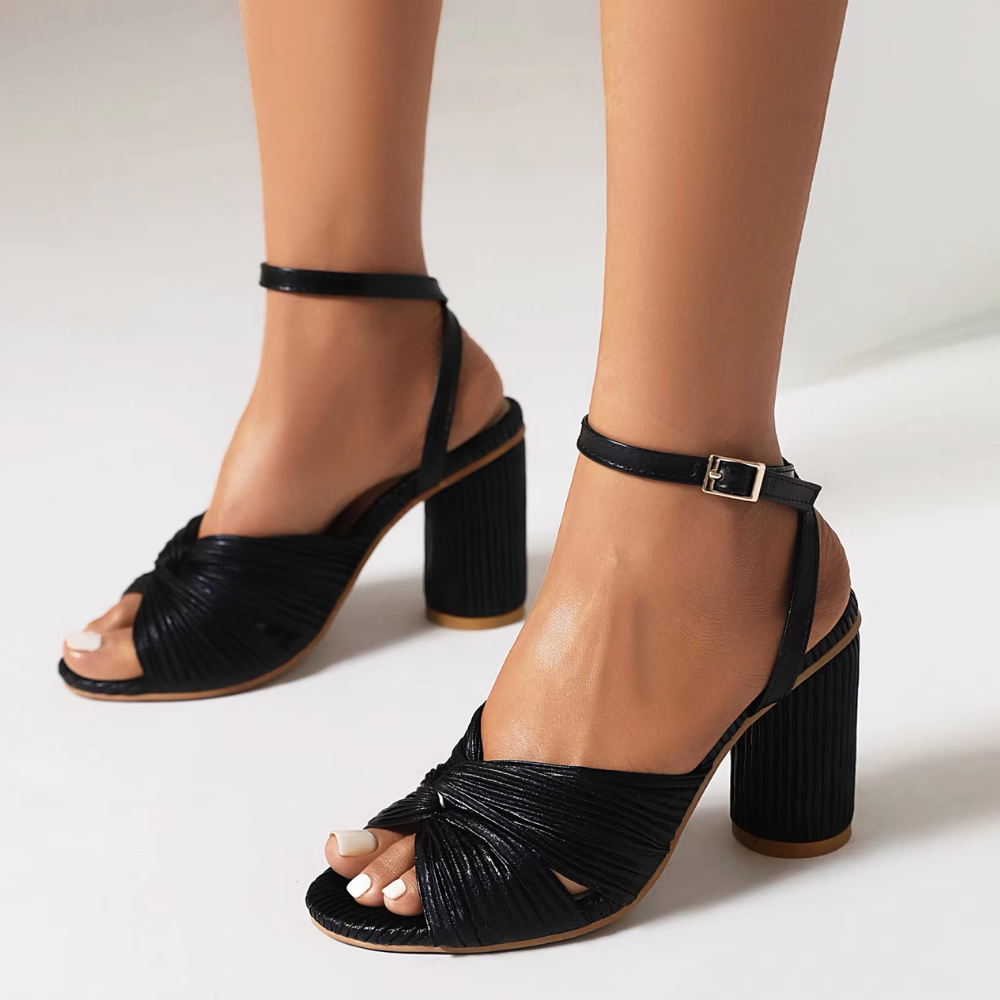 sandales à talons de fêtes noires (2)