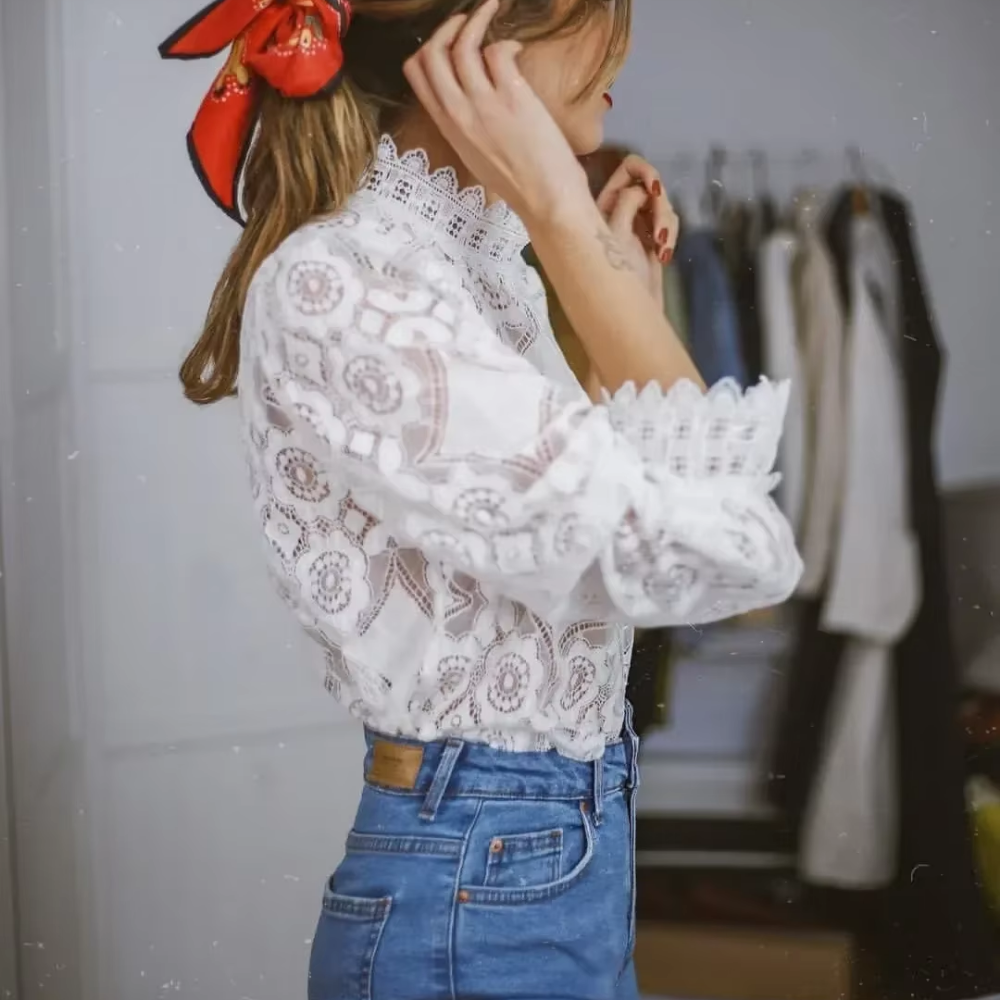 blouse en dentelle brodée fleurie (2)