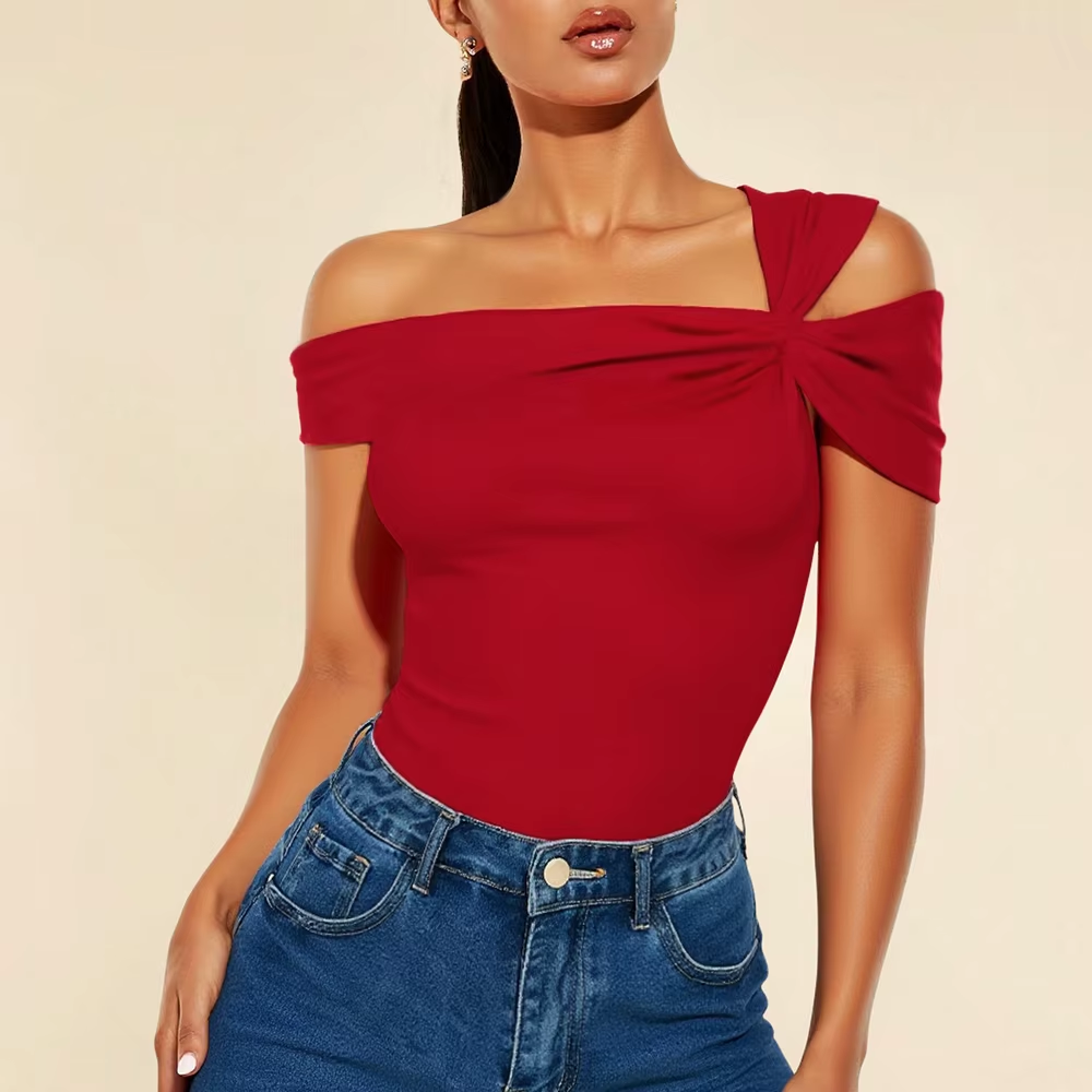 top épaule dénudé rouge femme
