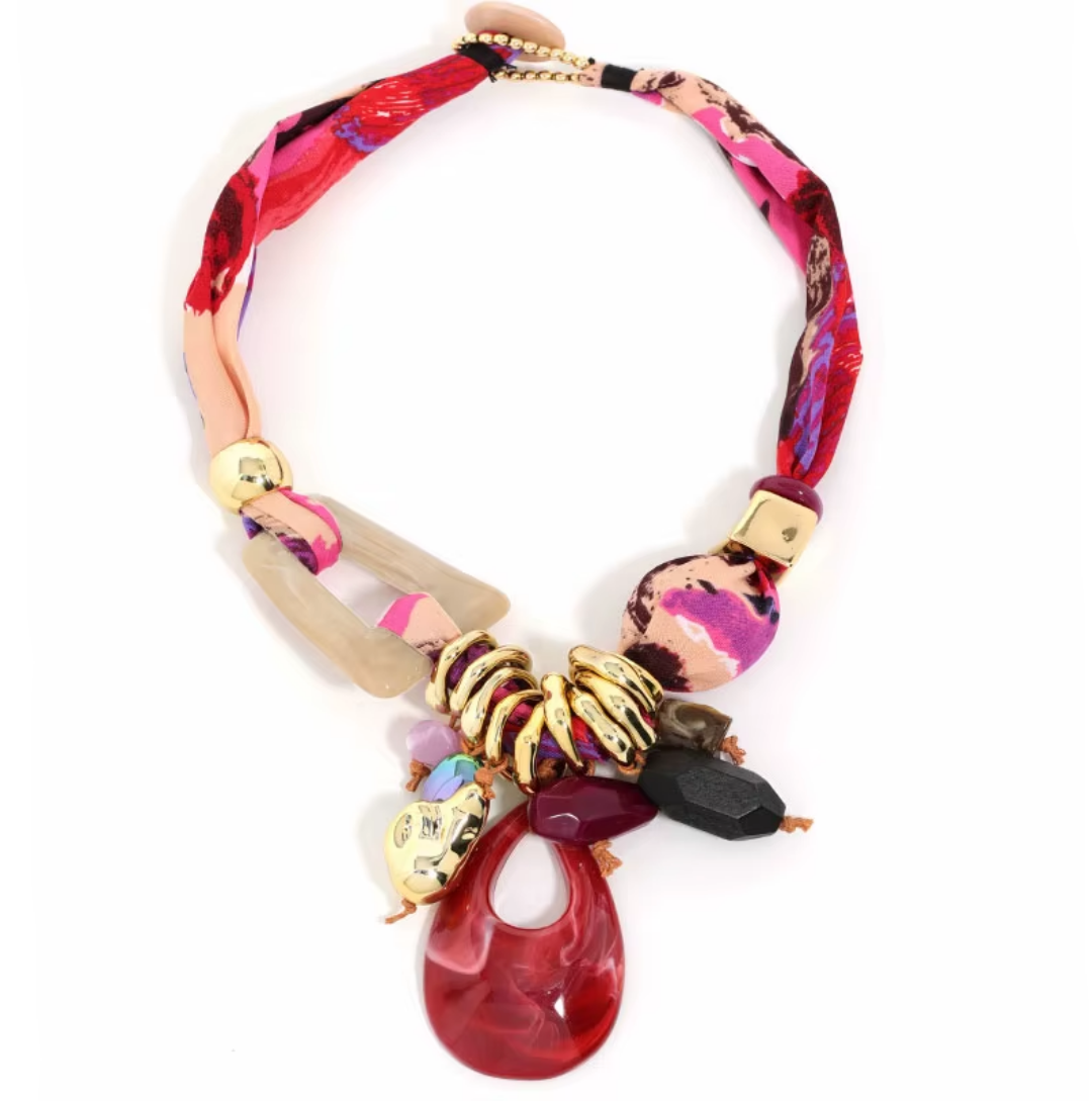 Collier fantaisie Esmeralda rouge