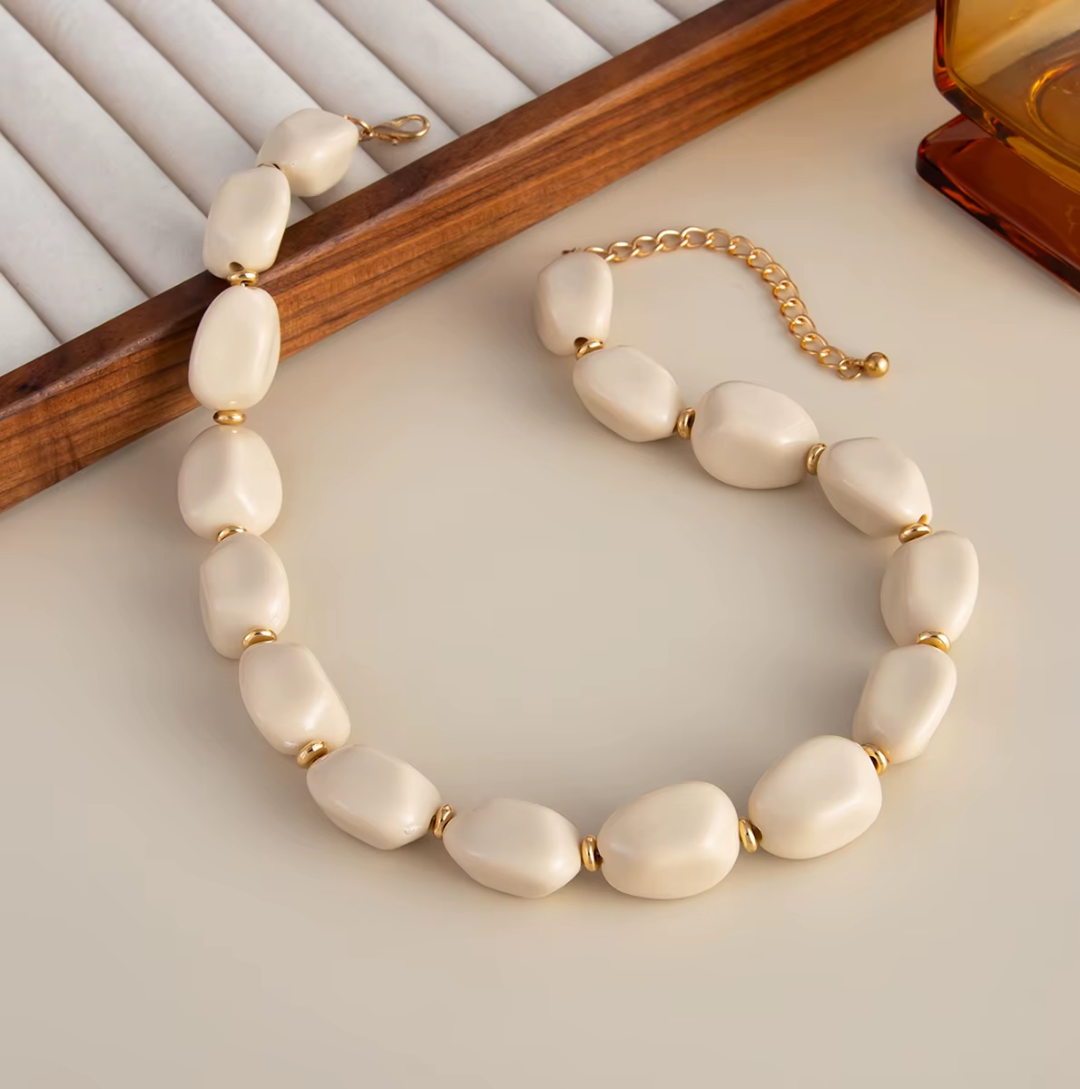Collier de perles Anouk blanc (2)