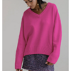 pull rose femme col V