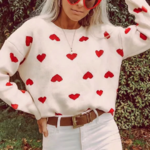 pull blanc coeur rouge femme vintage automne hiver 2020 la selection parisienne en ligne