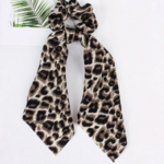 chouchou foulard foulchie imprimé léopard accessoire cheveux tendance 22