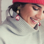 boucles doreilles fantaisie pendantes colorées chic glamour femme inspiration parisienne