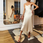 robe de soirée rose pâle cocktail événement en satin pour femme