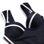 maillot de bain une pièce noir chic élégant femme inspiration 2021