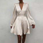robe satin blanc écru courte chic femme
