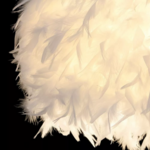 lustre rond à plumes blanches luminaire suspendu plafond