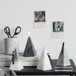 Bougie pyramide