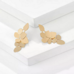 boucles doreilles pendantes fantaisie dorées chic pas chères