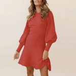 robe courte rouge à volants