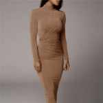 robe beige nude moulante longue la selection parisienne