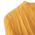 combinaison jaune chic femme invitée la selection parisienne