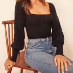 pull noir tendance femme col carré automne hiver 2022