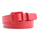 ceinture rouge femme boucle carrée