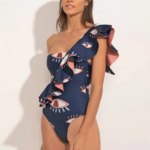 Maillot de bain une pièce asymétrique imprimé bleu