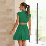 robe courte sans manches verte ventre ajouré
