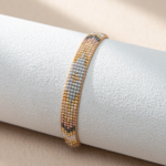 bracelet ajustable en perle de verre bohème
