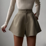 short taille haute uni camel