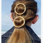 barrette ronde dorée cheveux