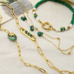 bracelets plaqué or pierre verte